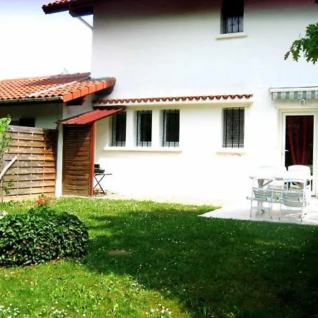 House Zelaia *